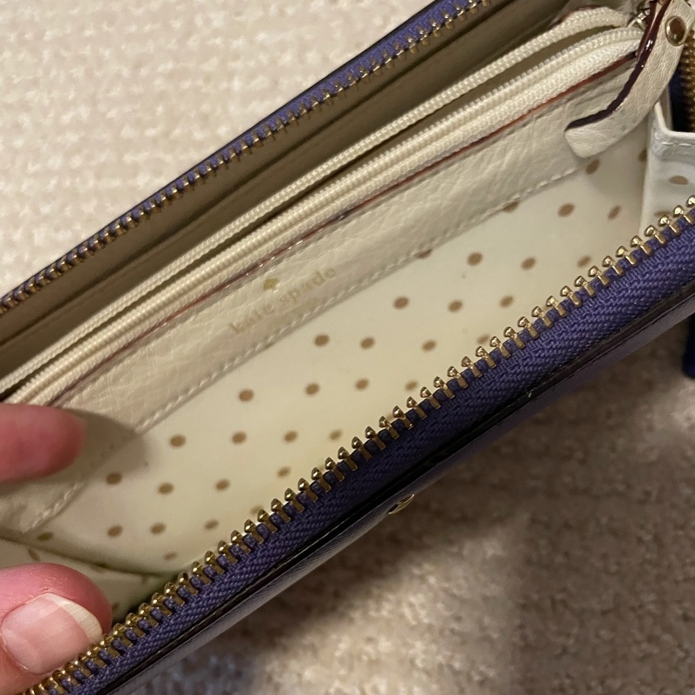 Kate Spade Wallet - Picture 2 of 4